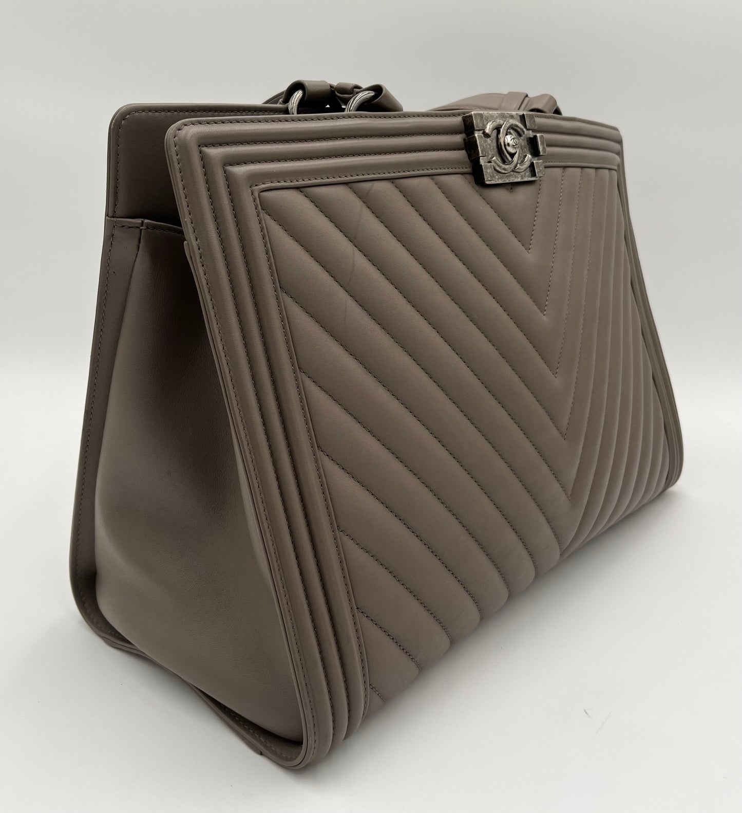 Chanel Chevron Boy Bag Tote-Taupe