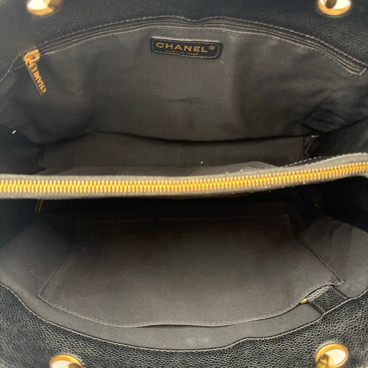2008/09 Chanel Grand Shopping Tote-Black Caviar