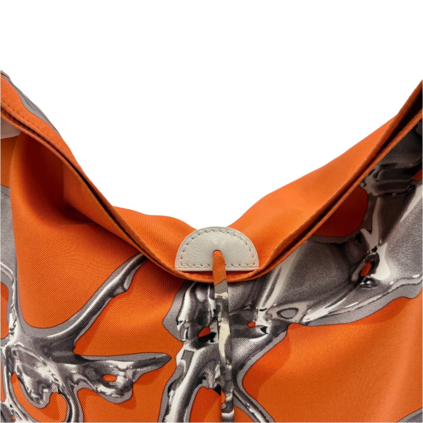 Hermes Vif Argent Silky City 33 Pouch Bag