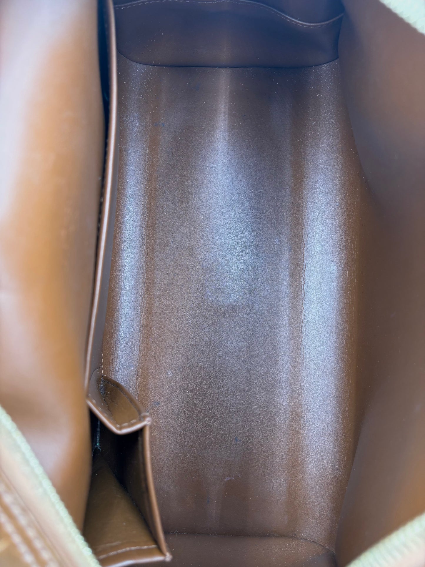 Louis Vuitton Tompkins Vernis-Copper