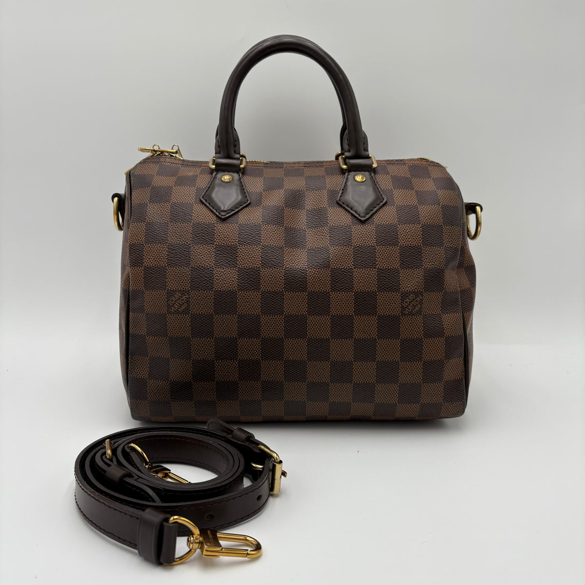 Chipped Louis Vuitton Speedy Bandoulière 25 Damier Ebene