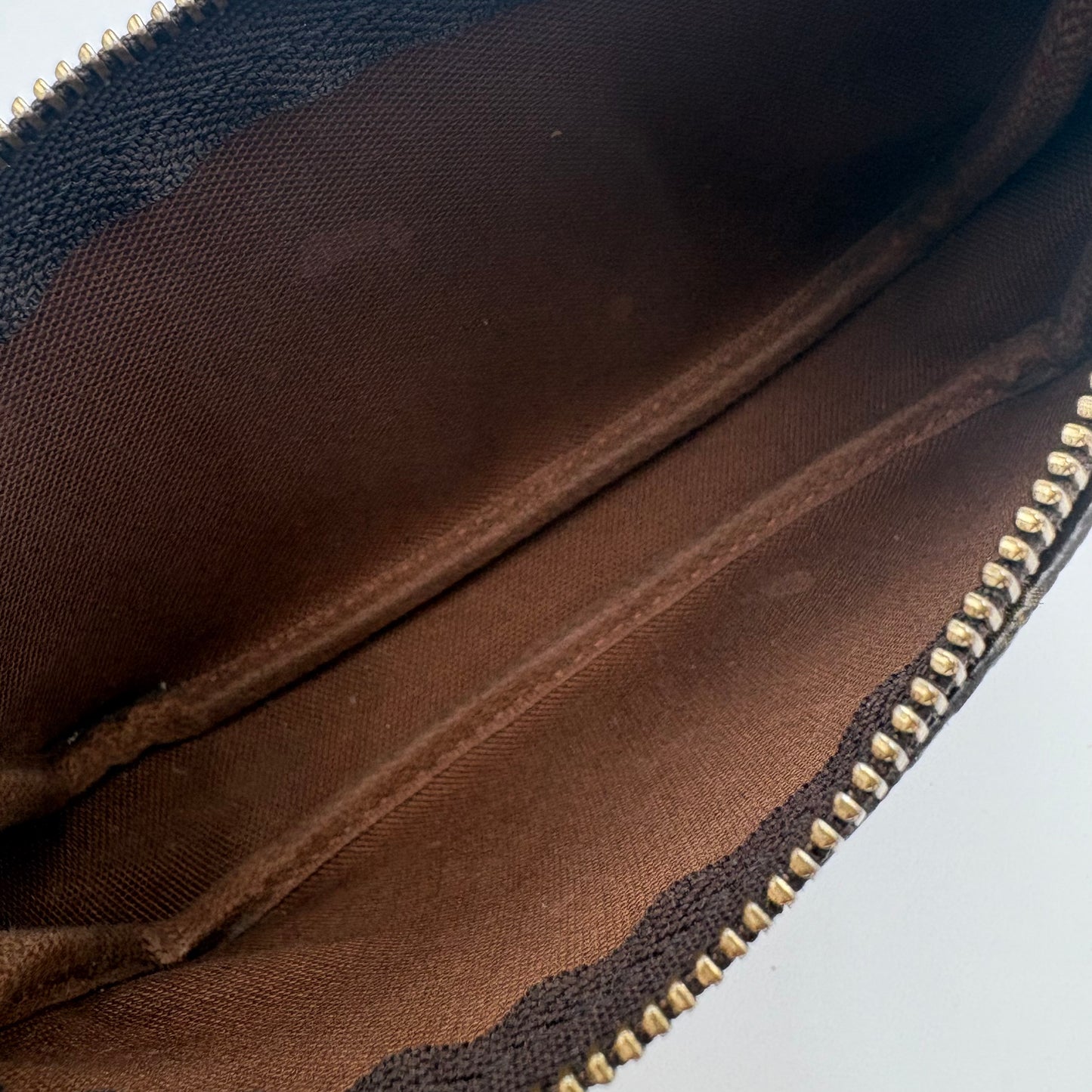 2004 Louis Vuitton Pochette Accessories