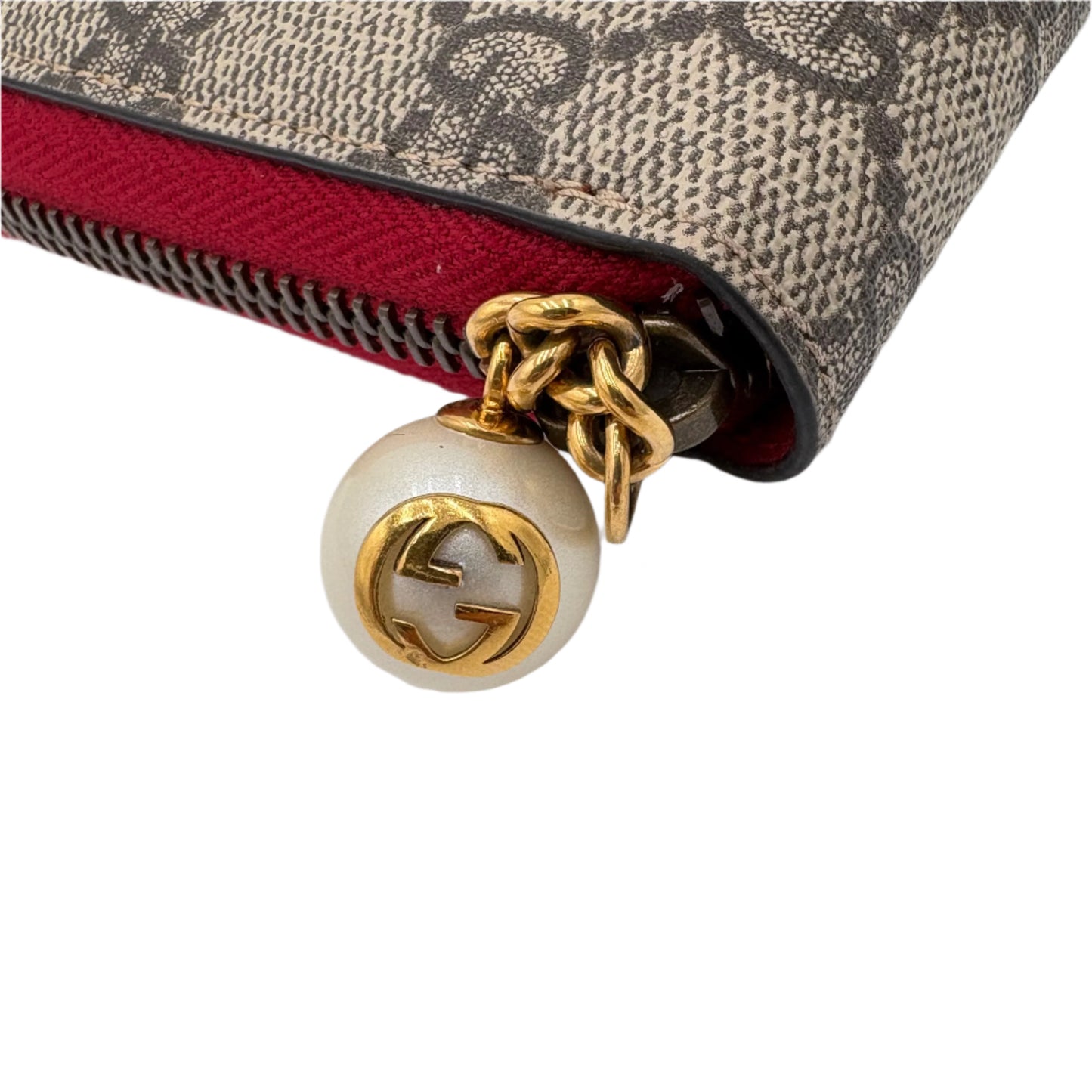 Gucci Pearl Zip Around Wallet GG Monogram