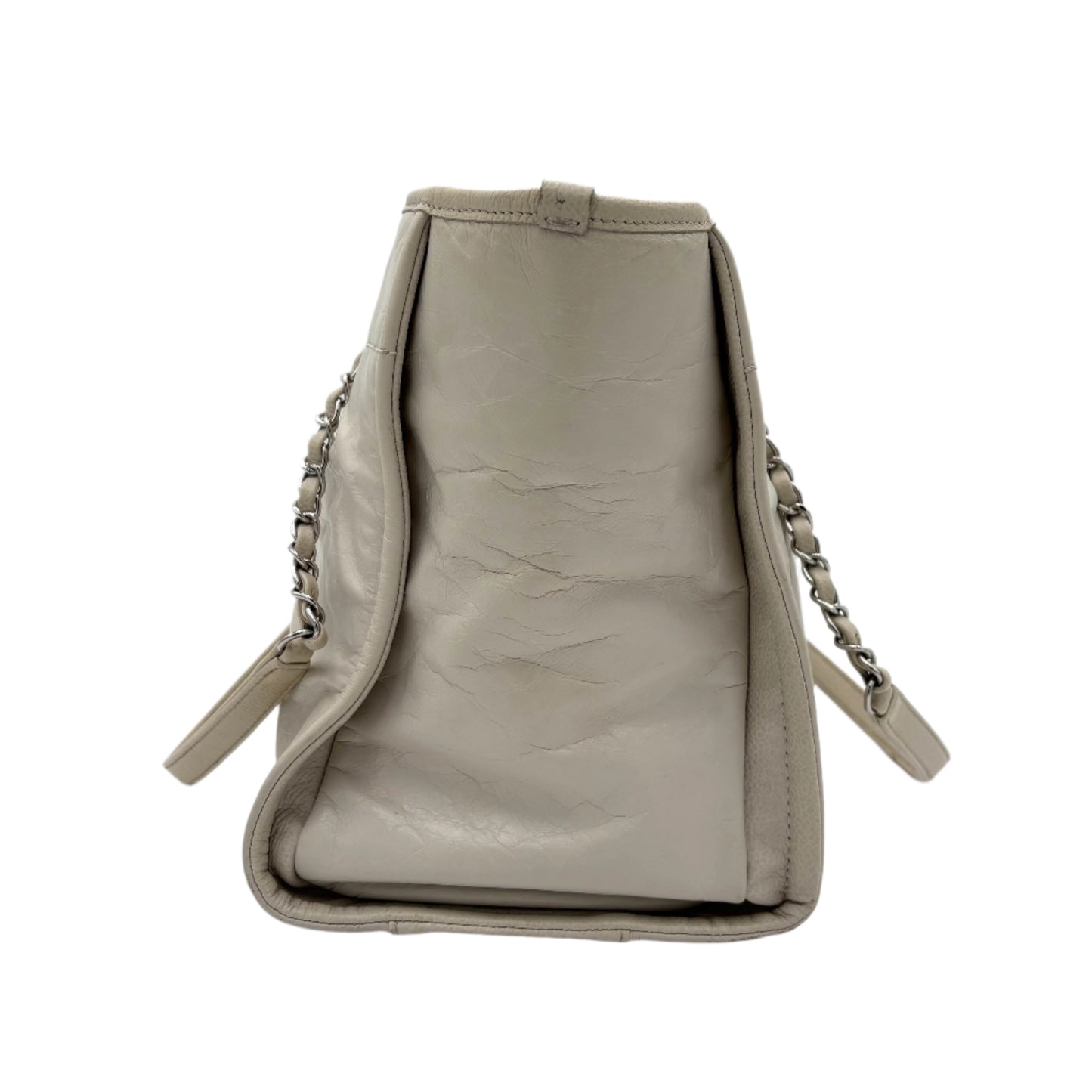 Chanel 2016 Leather Deauville Medium Tote
