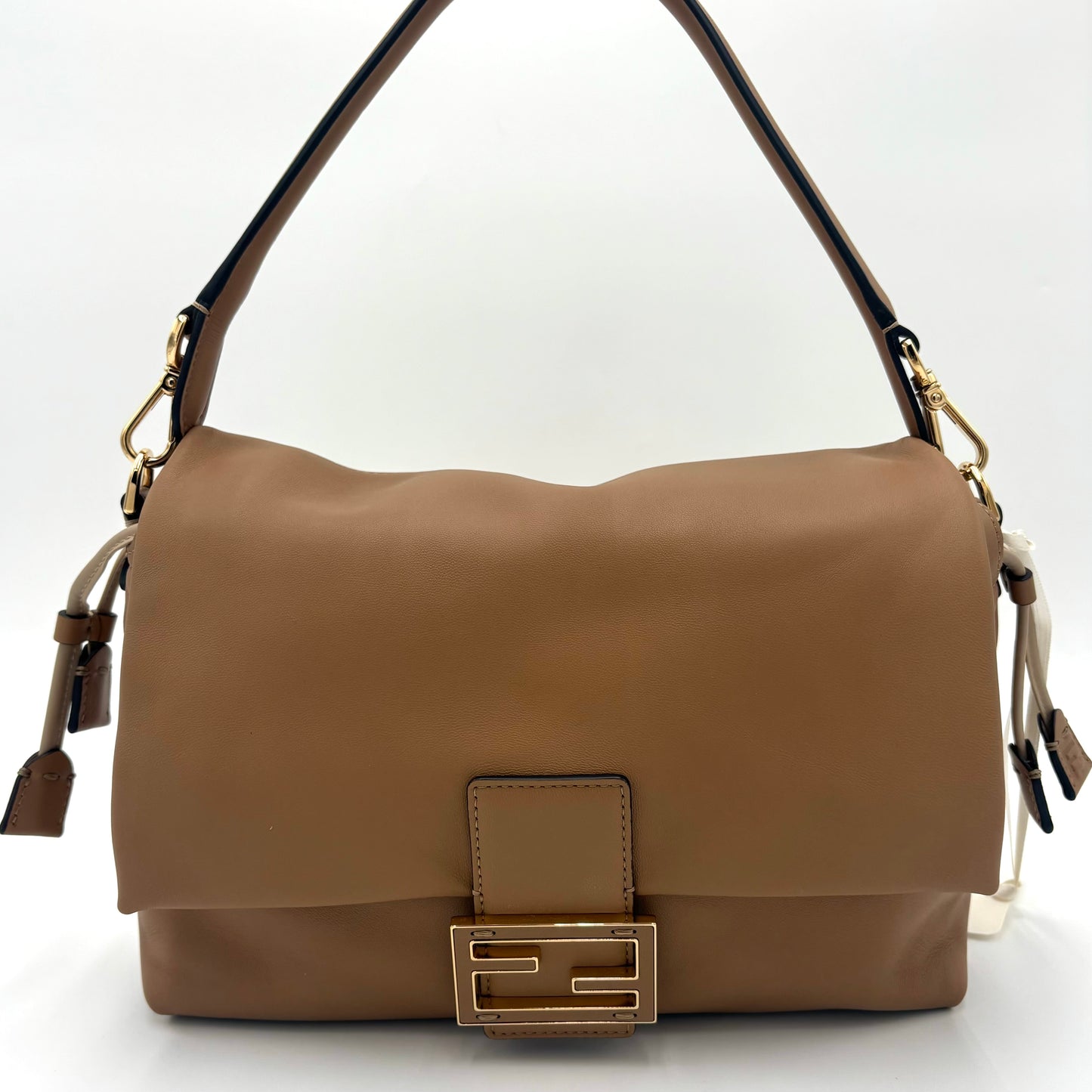 Fendi Medium Soft Baguette Taupe
