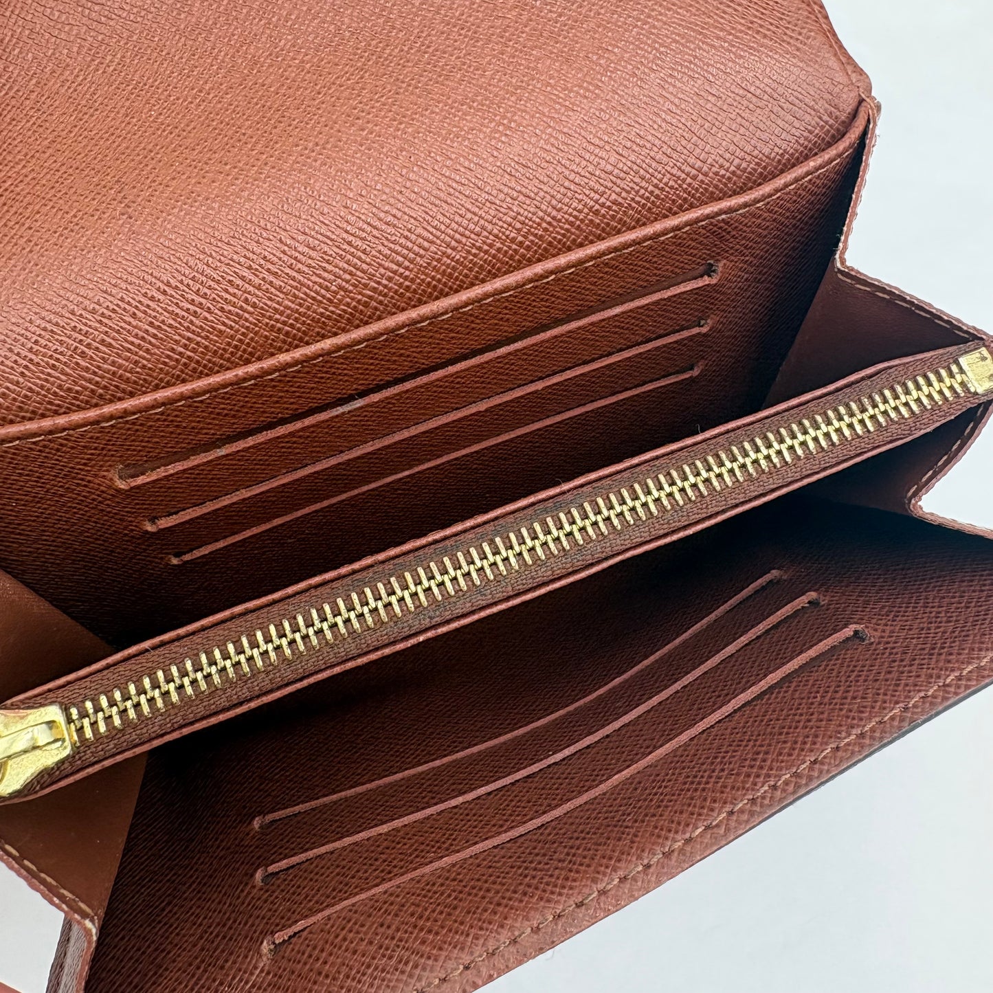 2015 Louis Vuitton Sarah Compact Wallet