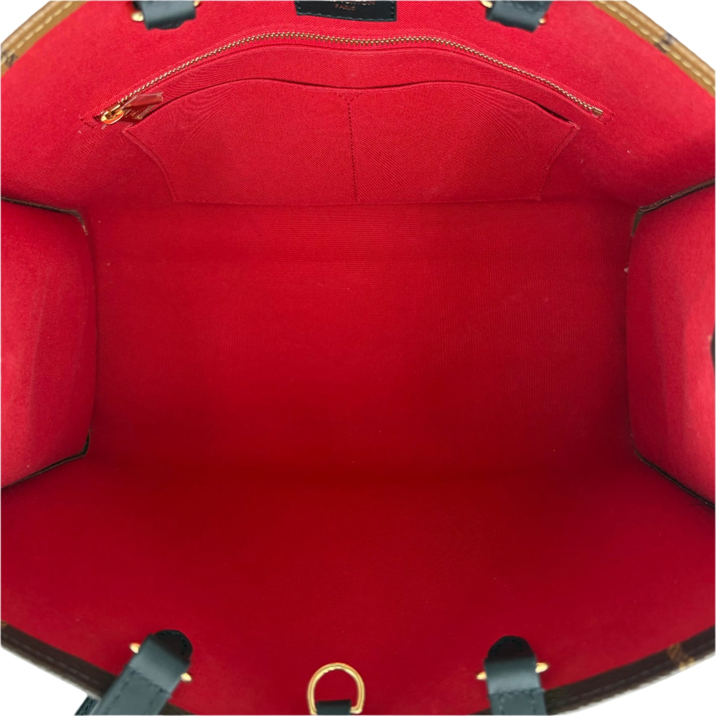 Chipped Louis Vuitton OnTheGo Reverse Monogram