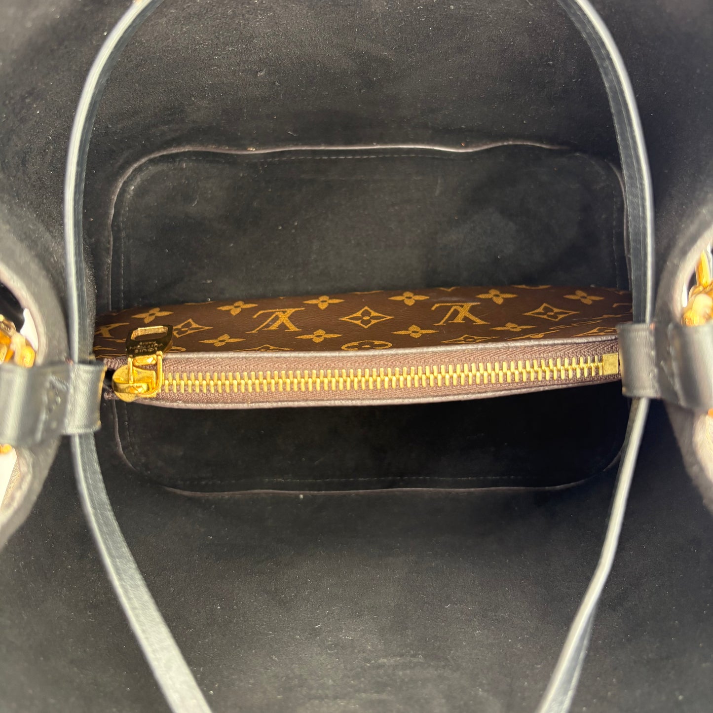 2020 Louis Vuitton Neo Noe ASIS