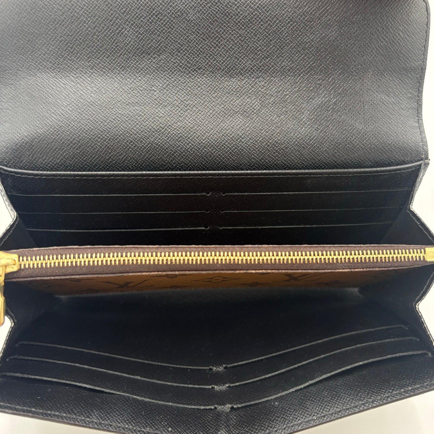 Chipped Louis Vuitton Sarah Wallet