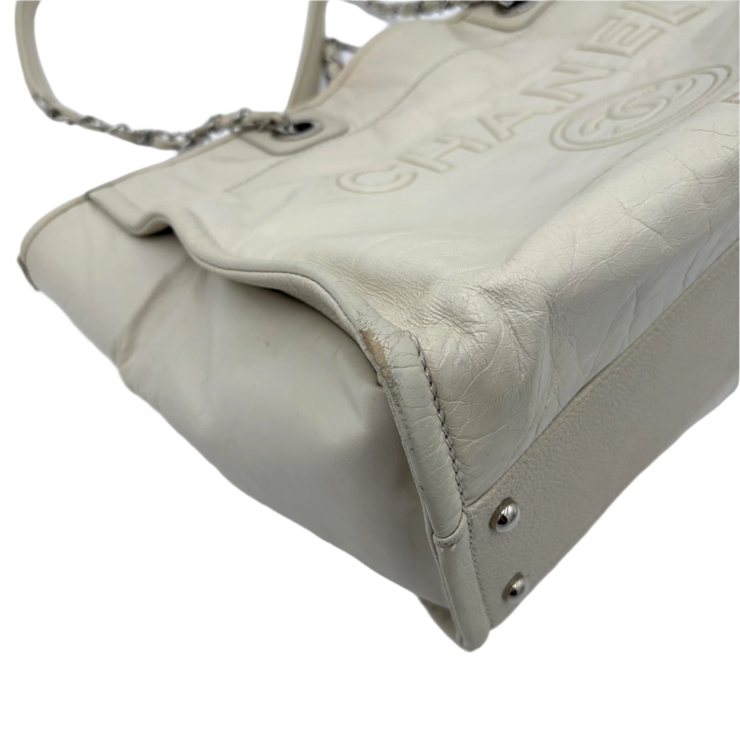 Chanel 2016 Leather Deauville Medium Tote