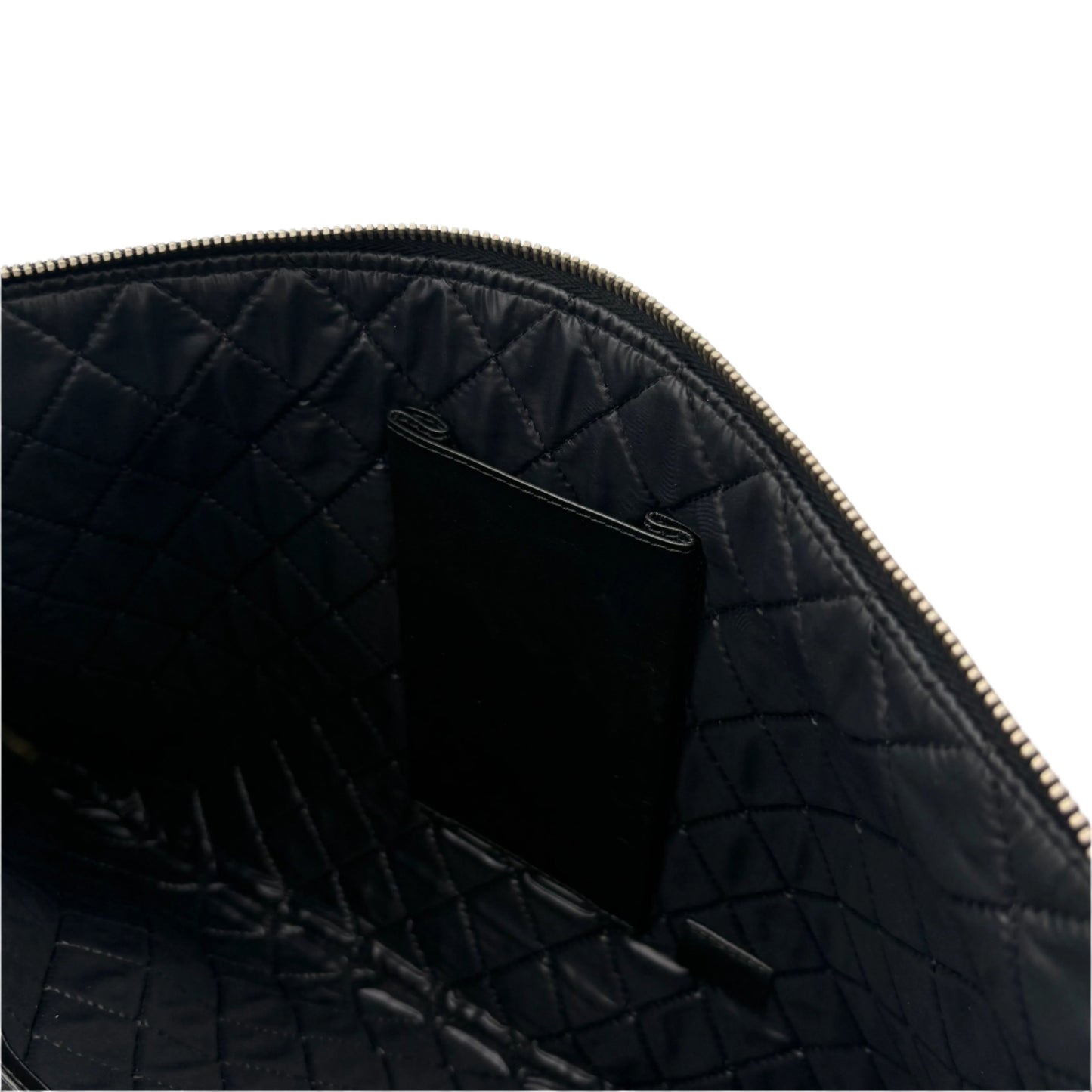 2015/16 Chanel Clutch “Feministe Mais Feminine”