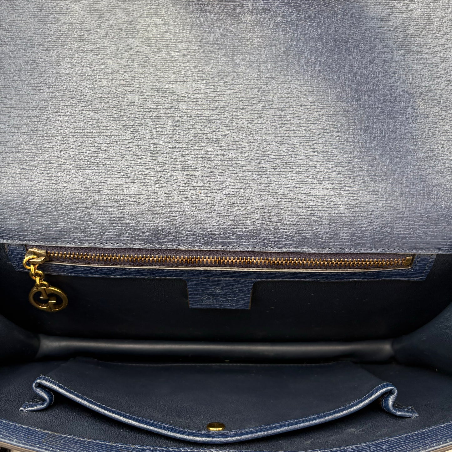 Gucci Leather Heart's A flutter Clutch