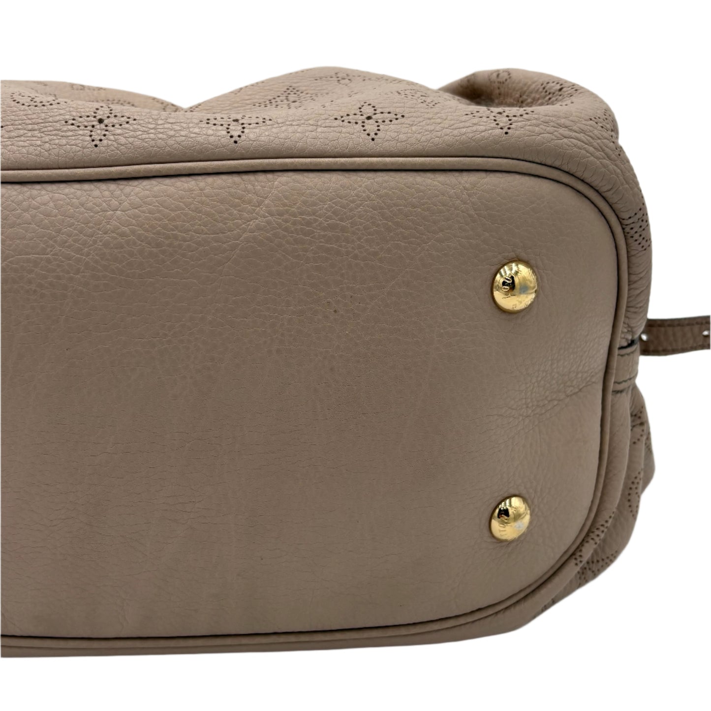 Louis Vuitton Mahina Hobo XL Bag Beige