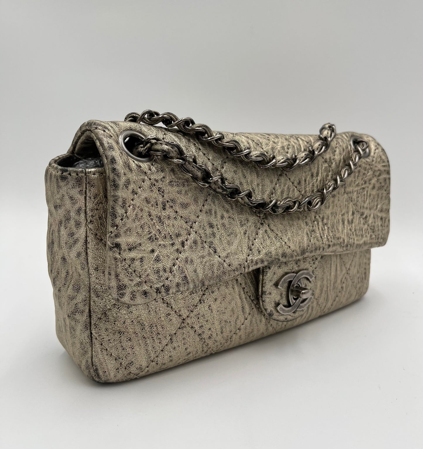 Chanel Le Marais Lambskin Flap-Gold : Medium