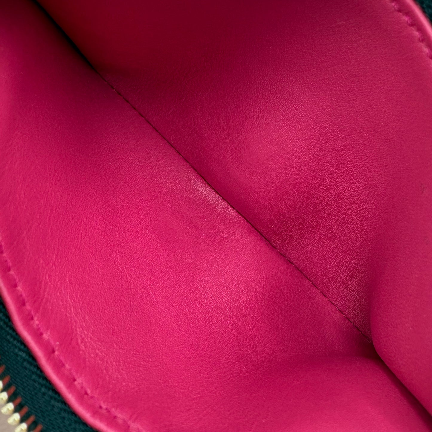 Louis Vuitton Capucines Compact Wallet