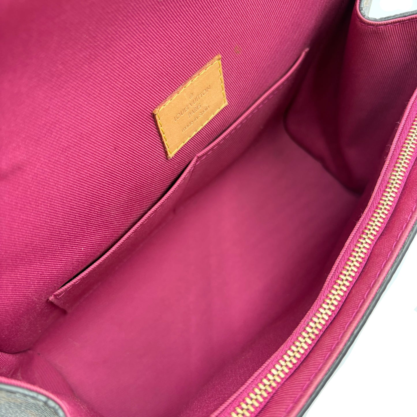 2017 Louis Vuitton Cluny With Leather Strap