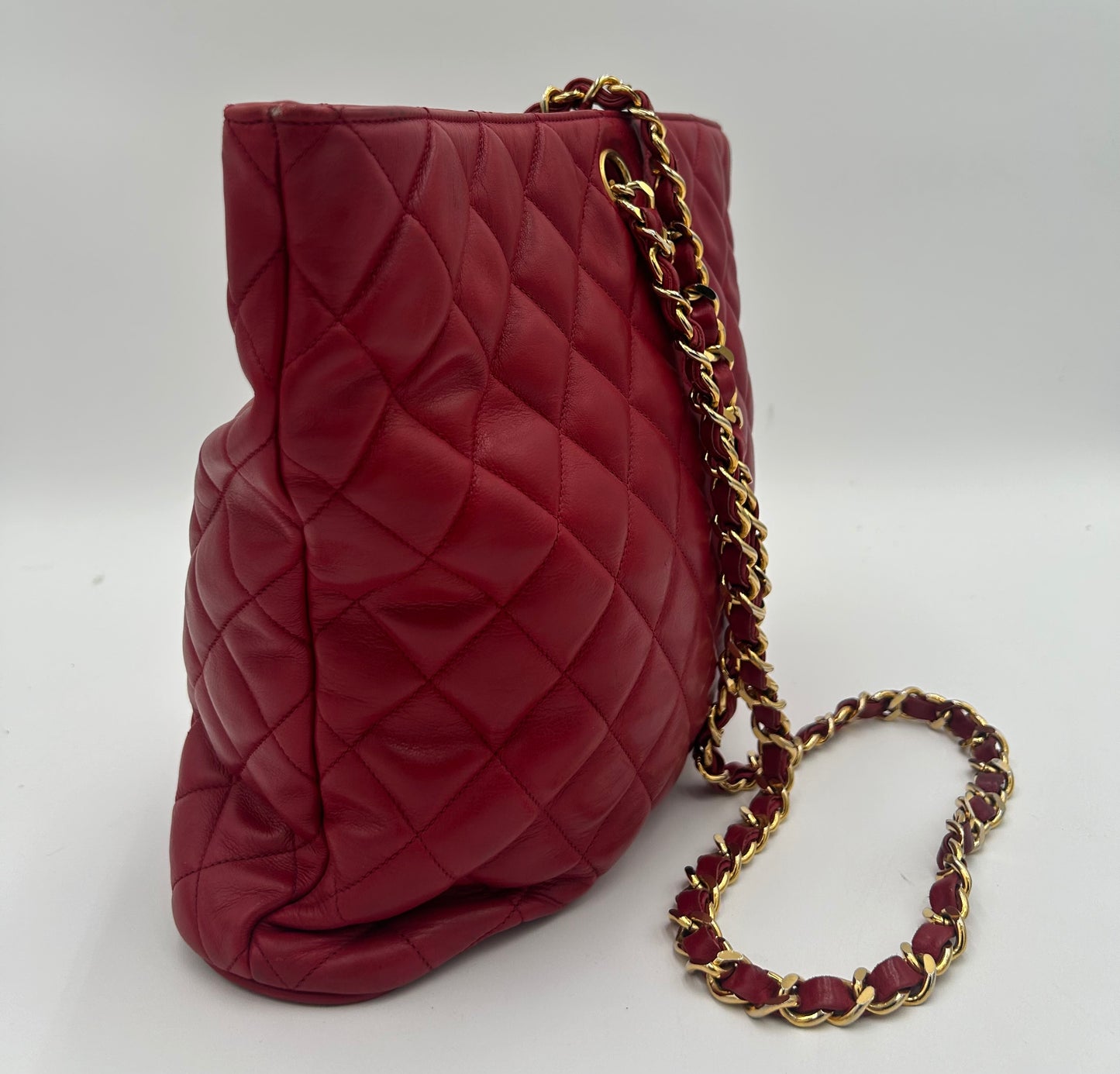 Chanel Single Chain Quilted-Red