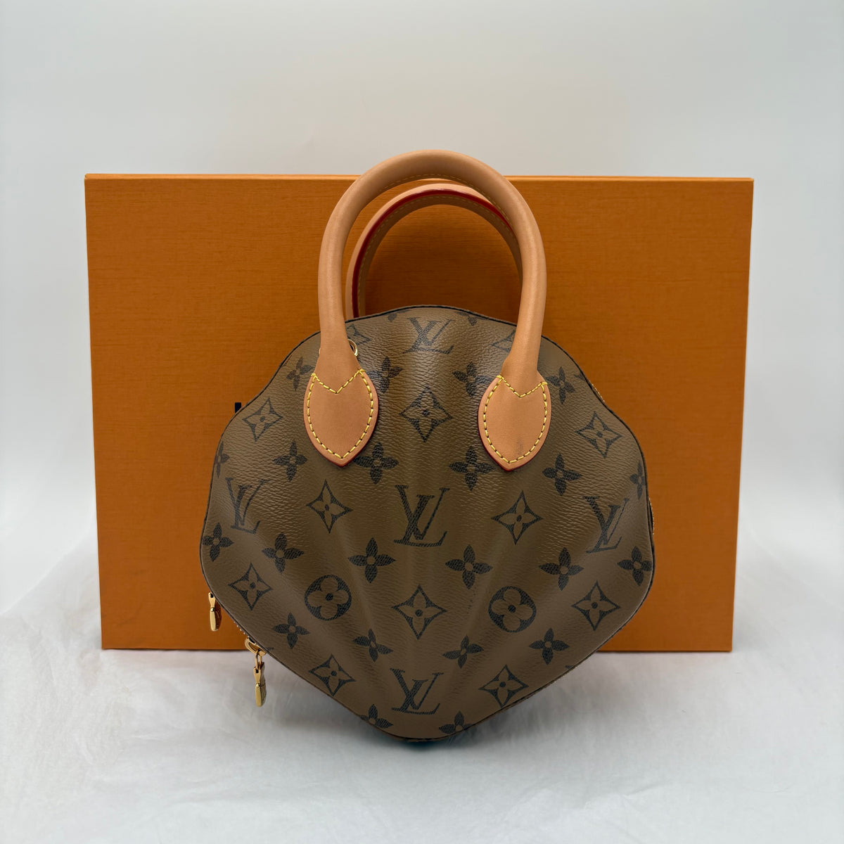 NIB Louis Vuitton Venus Reverse Monogram