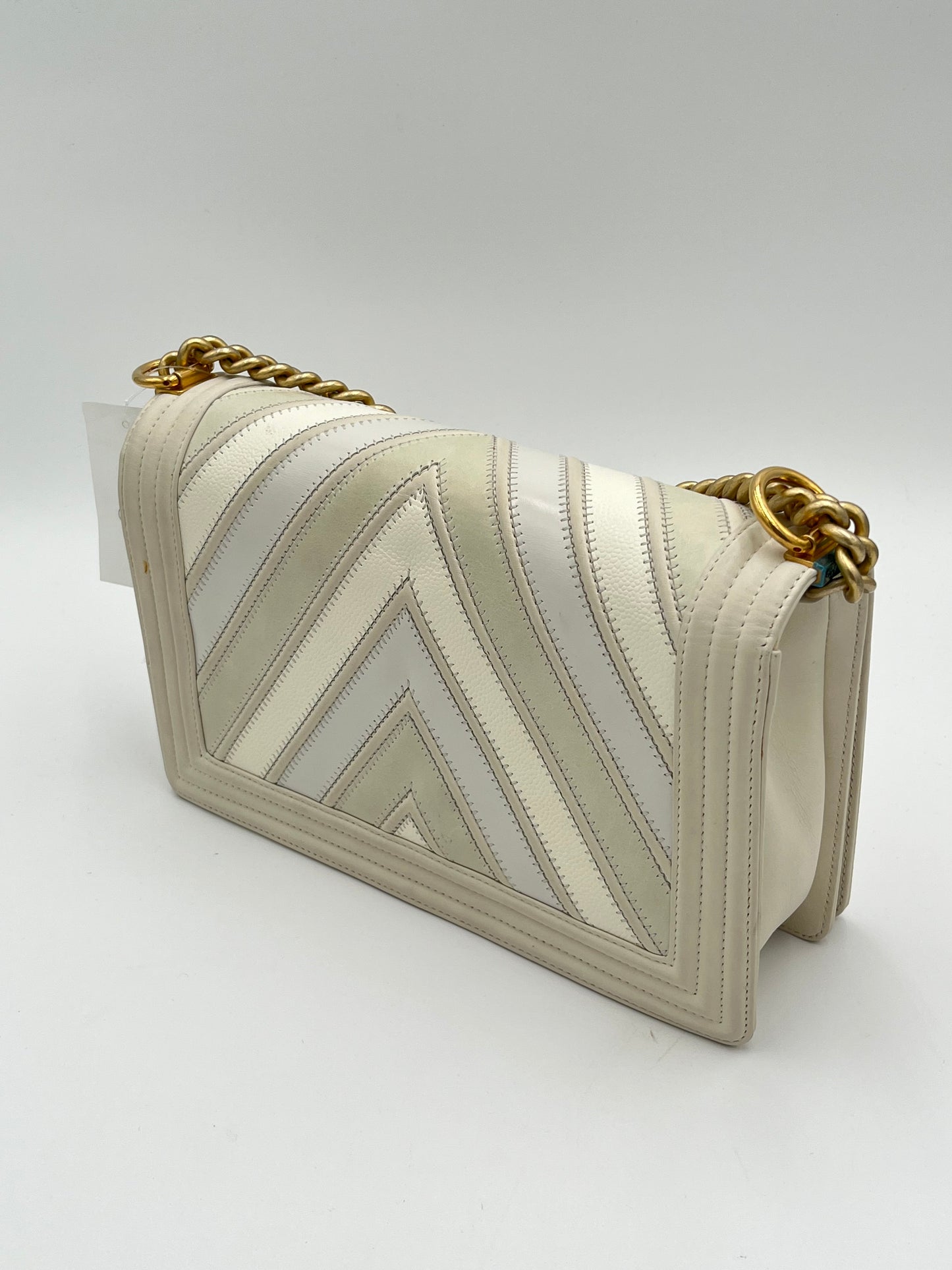 Chanel Chevron Medium Boy Bag.-White 2 tone : Medium