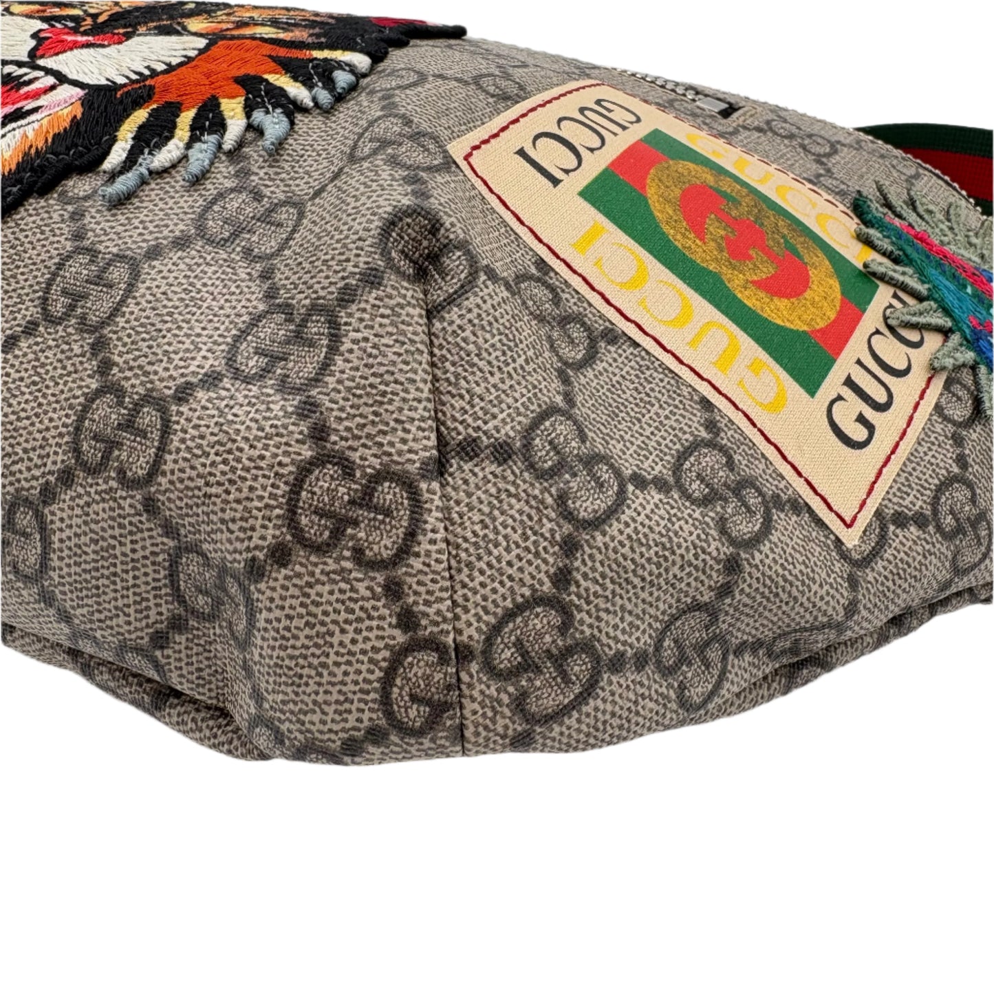 Gucci GG Supreme Courrier Belt Bag