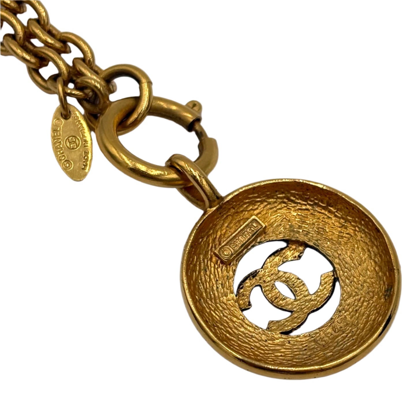1990's Chanel CC Coco Round Necklace