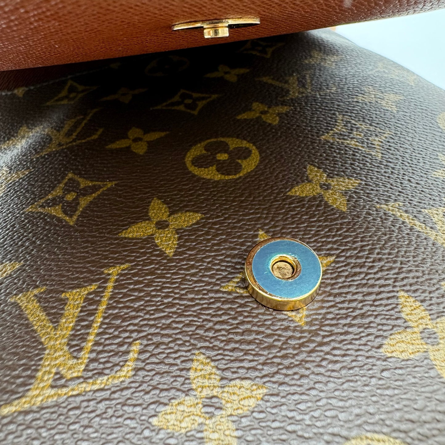 Louis Vuitton Musette Salsa.-Monogram