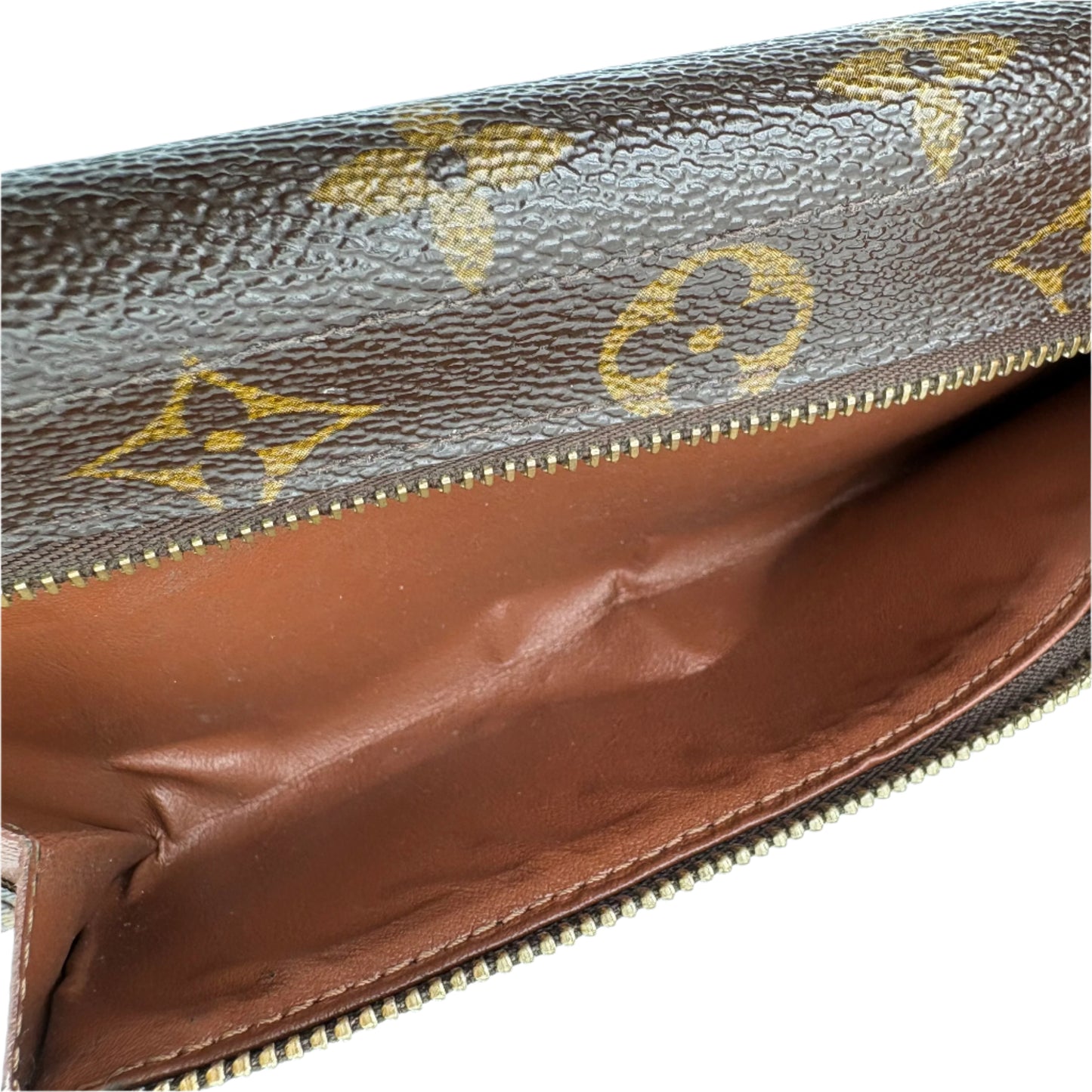2009 Louis Vuitton Eugenie Monogram Long Wallet