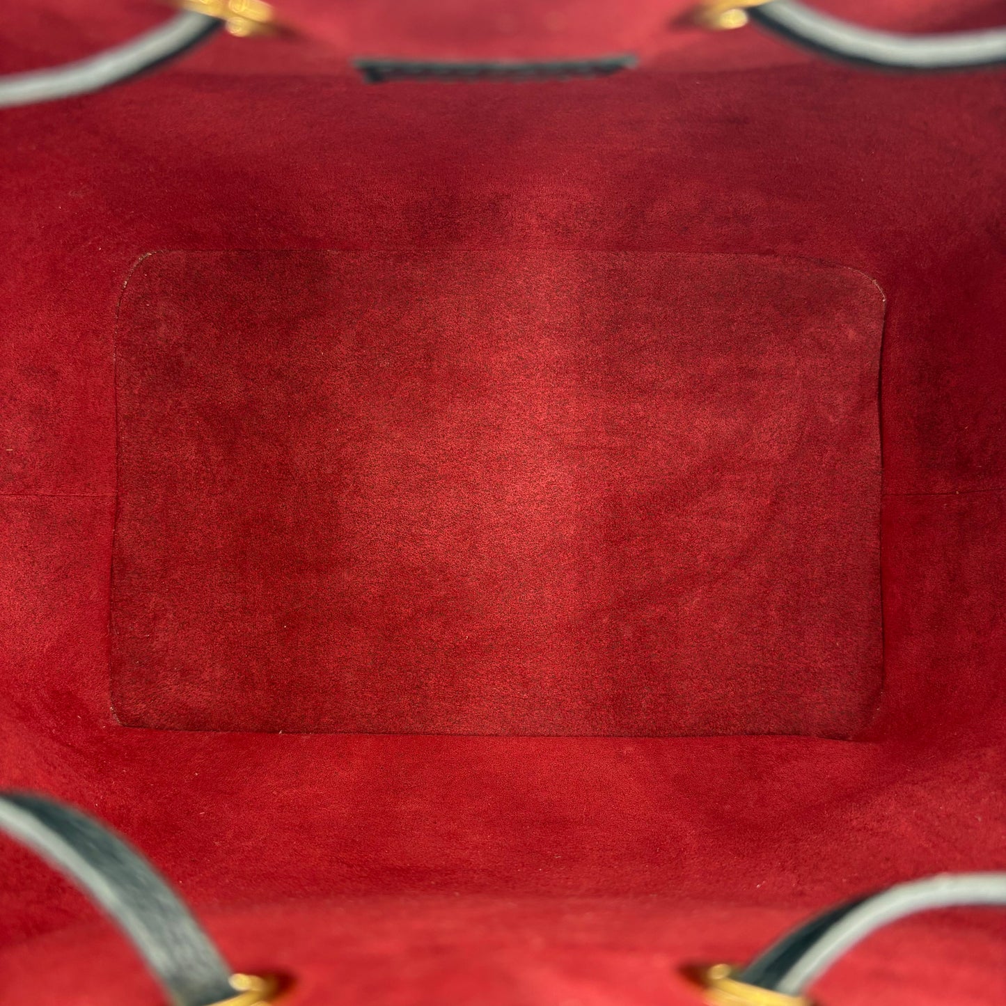 Louis Vuitton NéoNoé MM Giant Monogram