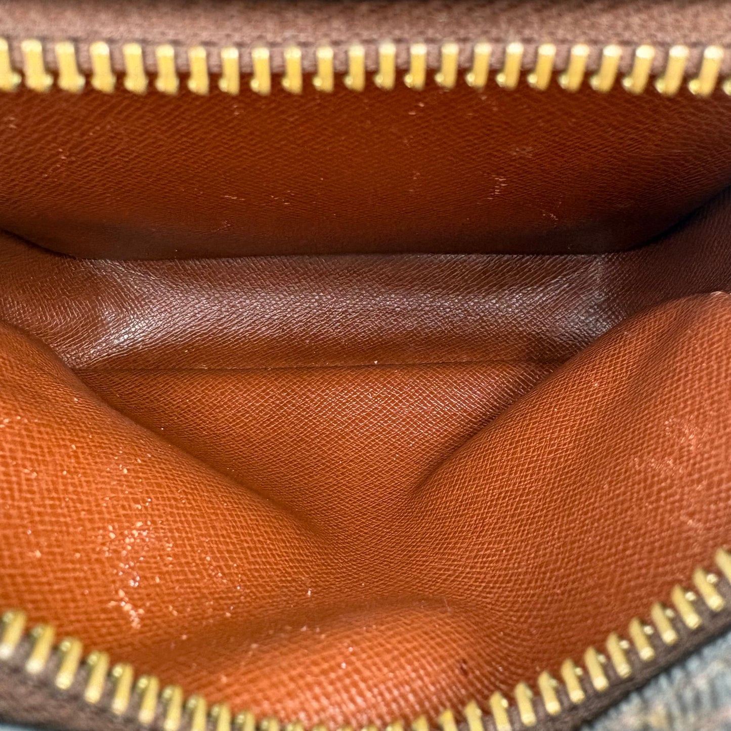 2002 Louis Vuitton Amazone Crossbody Bag