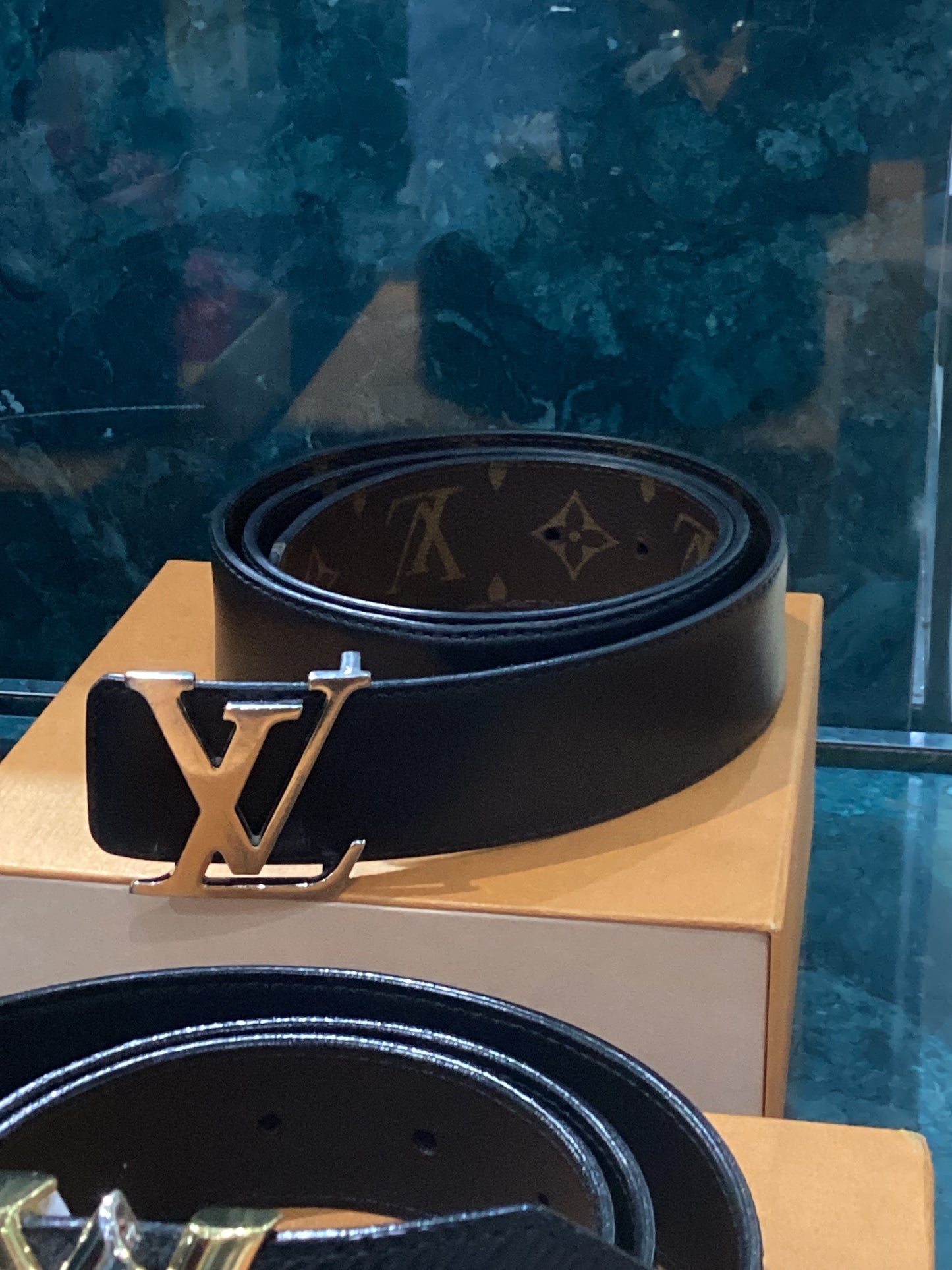 Louis Vuitton Initials Belt 90/36