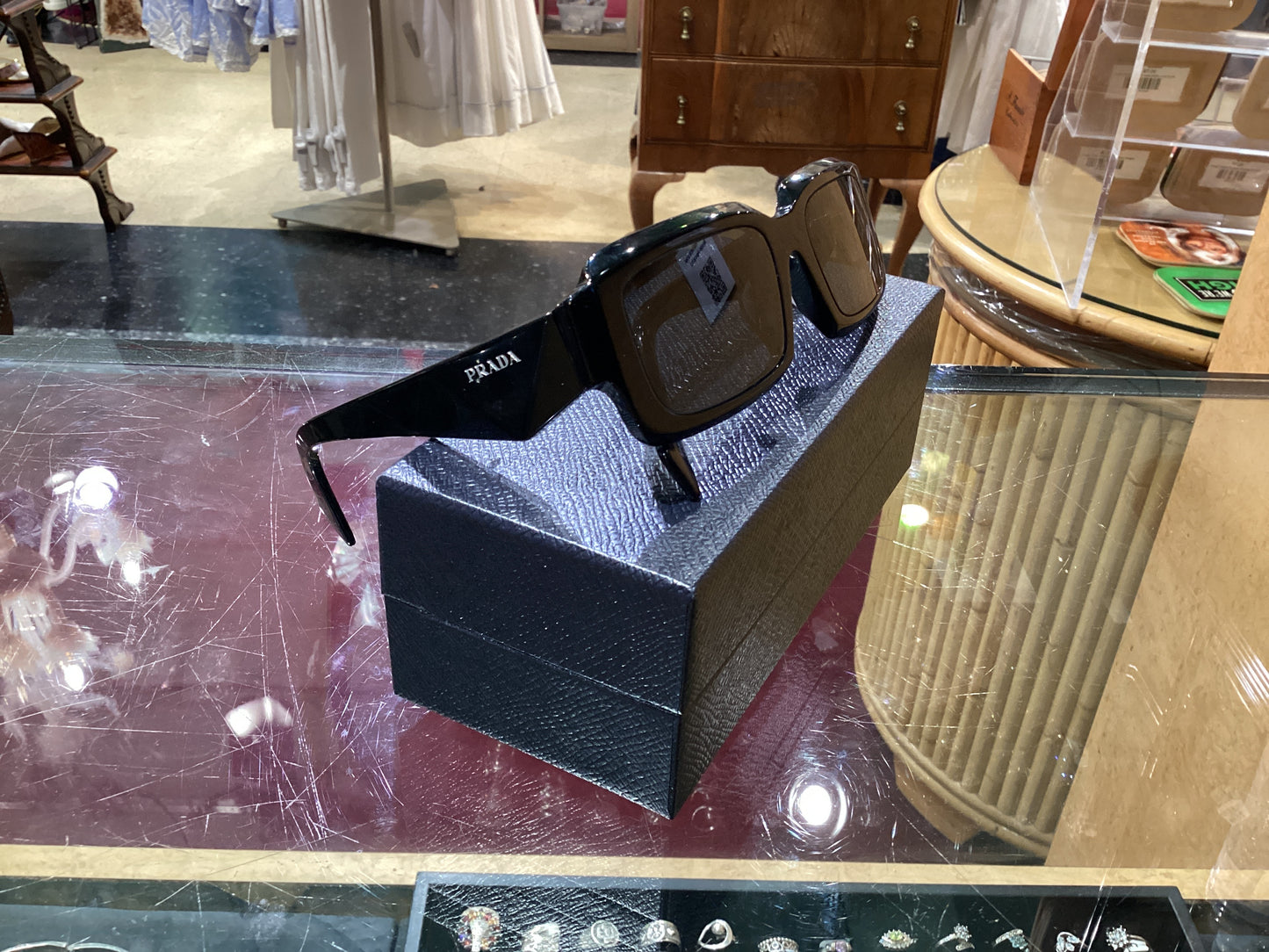 Prada Black spr 27Z Sunglasses w/Case
