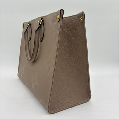 Chipped Louis Vuitton OnTheGo Giant Monogram Tote