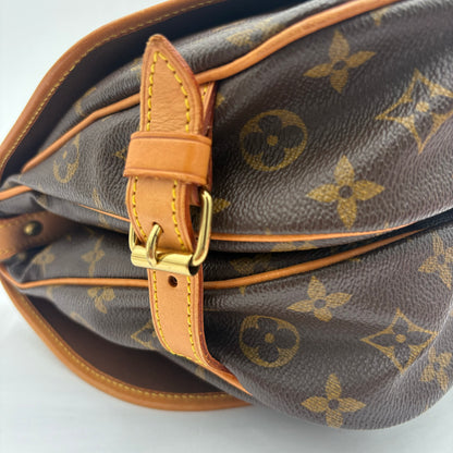 2002 Louis Vuitton Saumur 30 Monogram