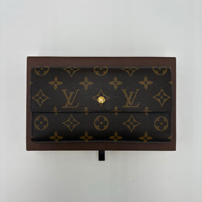 2007 Louis Vuitton Sarah Monogram Wallet