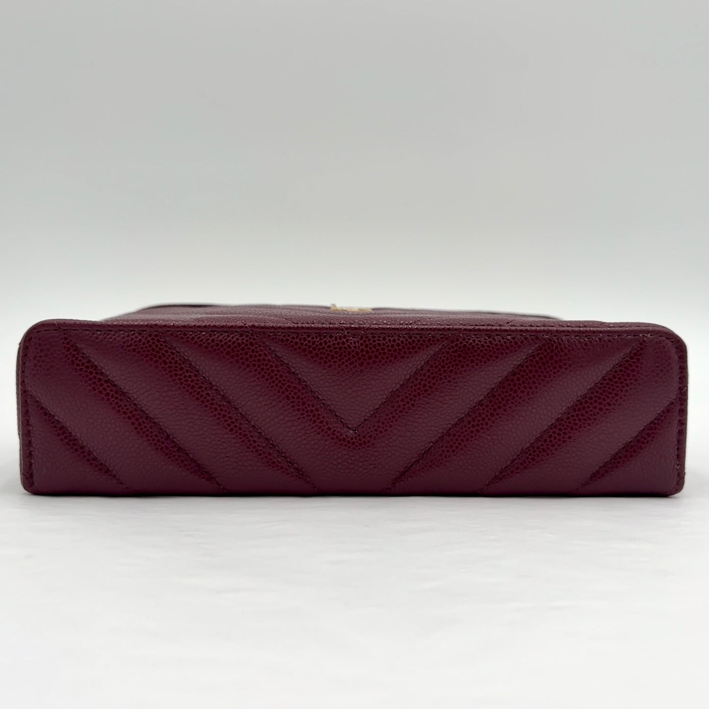 2026 Chanel Caviar Quilted Top Handle Slim Vanity With Chain