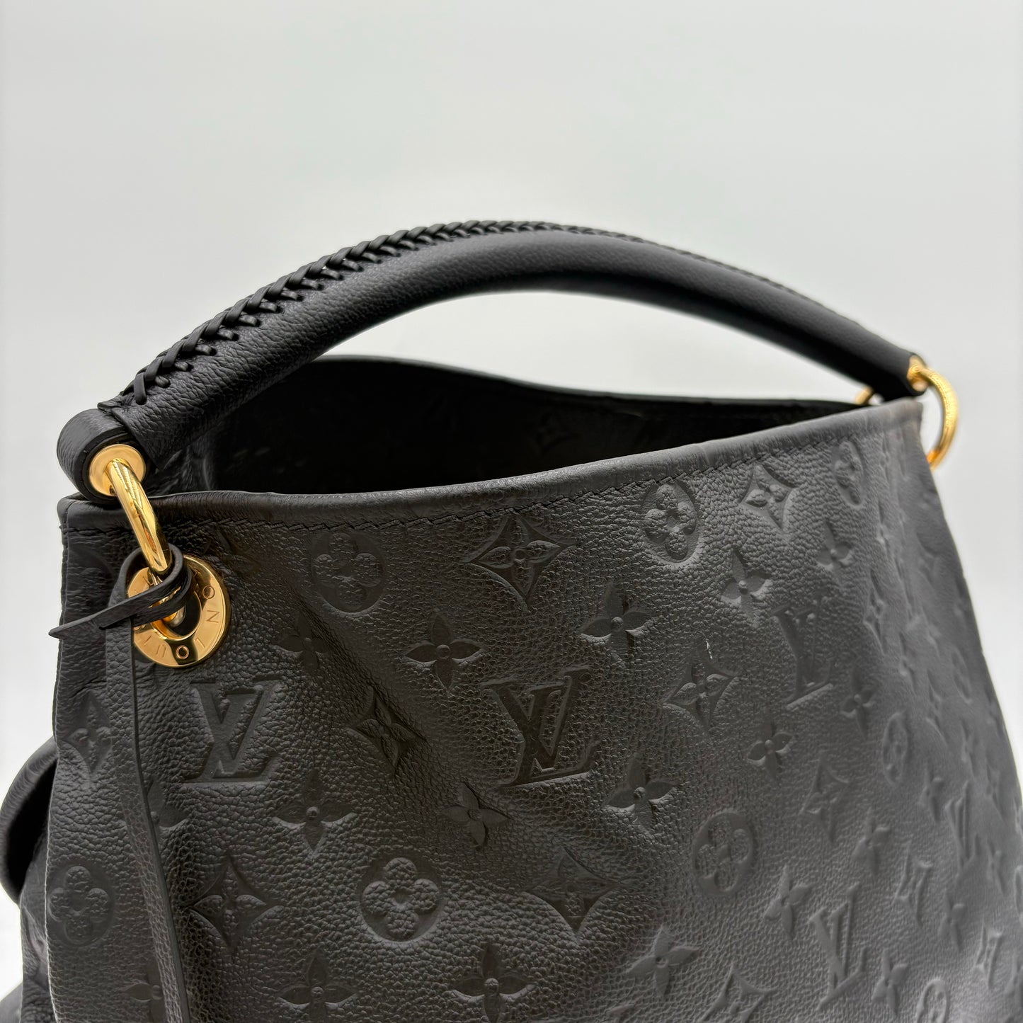 Louis Vuitton Artsy Empreinte Leather MM