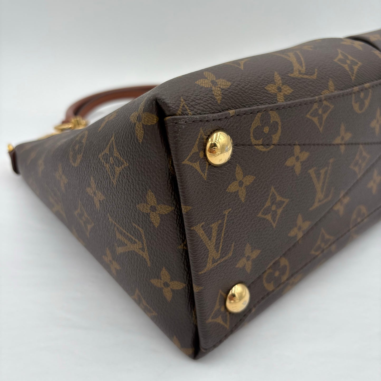 2020 Louis Vuitton V Tote Monogram/Leather 2 Way Tote