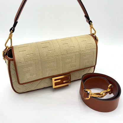 Fendi Raffia King Lucido Baguette