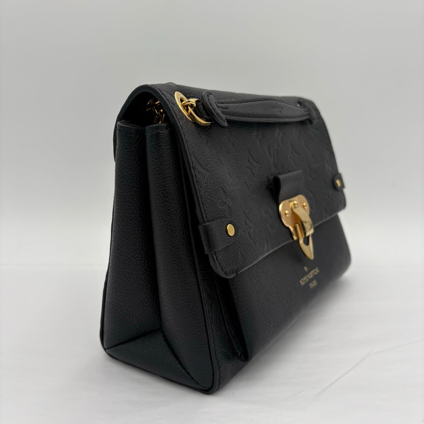 Chipped Louis Vuitton Vavin PM Empreinte Leather