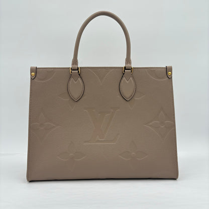 Chipped Louis Vuitton OnTheGo Giant Monogram Tote
