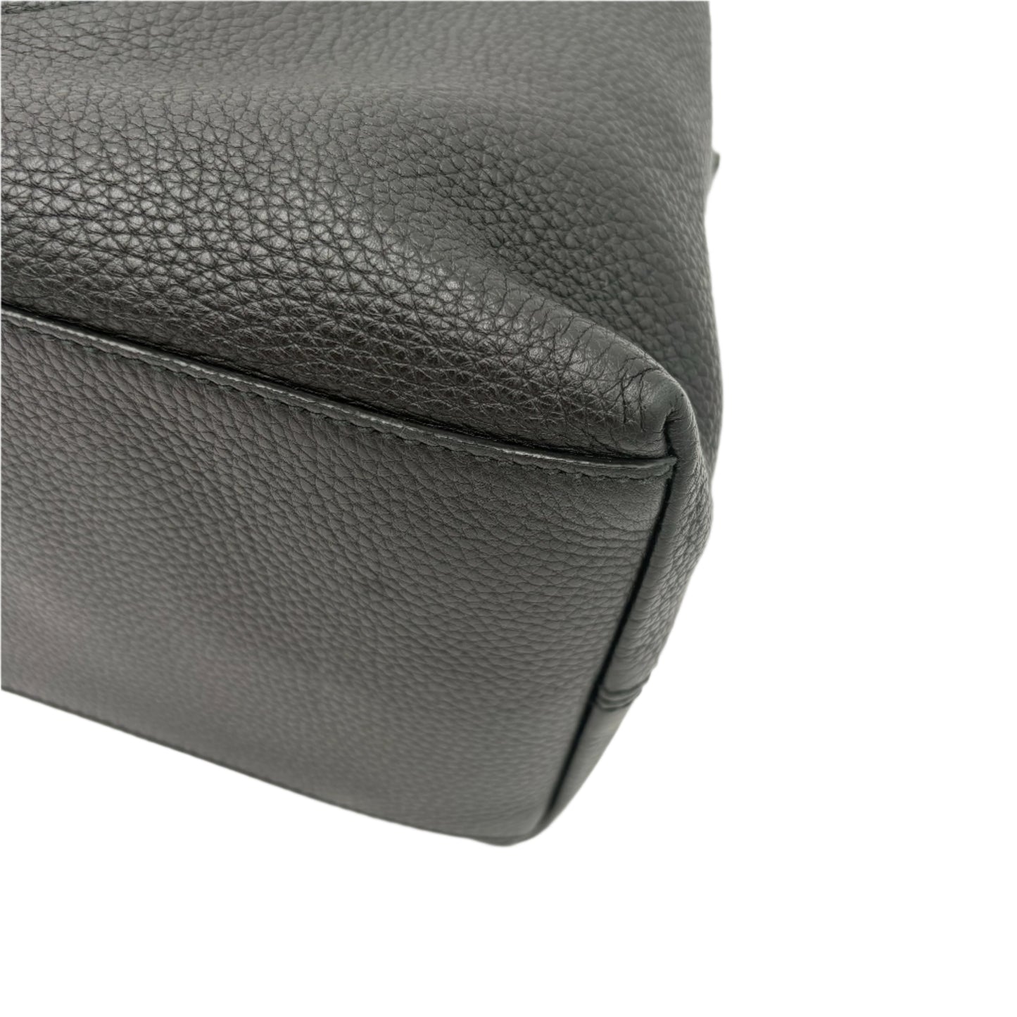 Gucci Soho Leather Chained Hobo Bag: Black