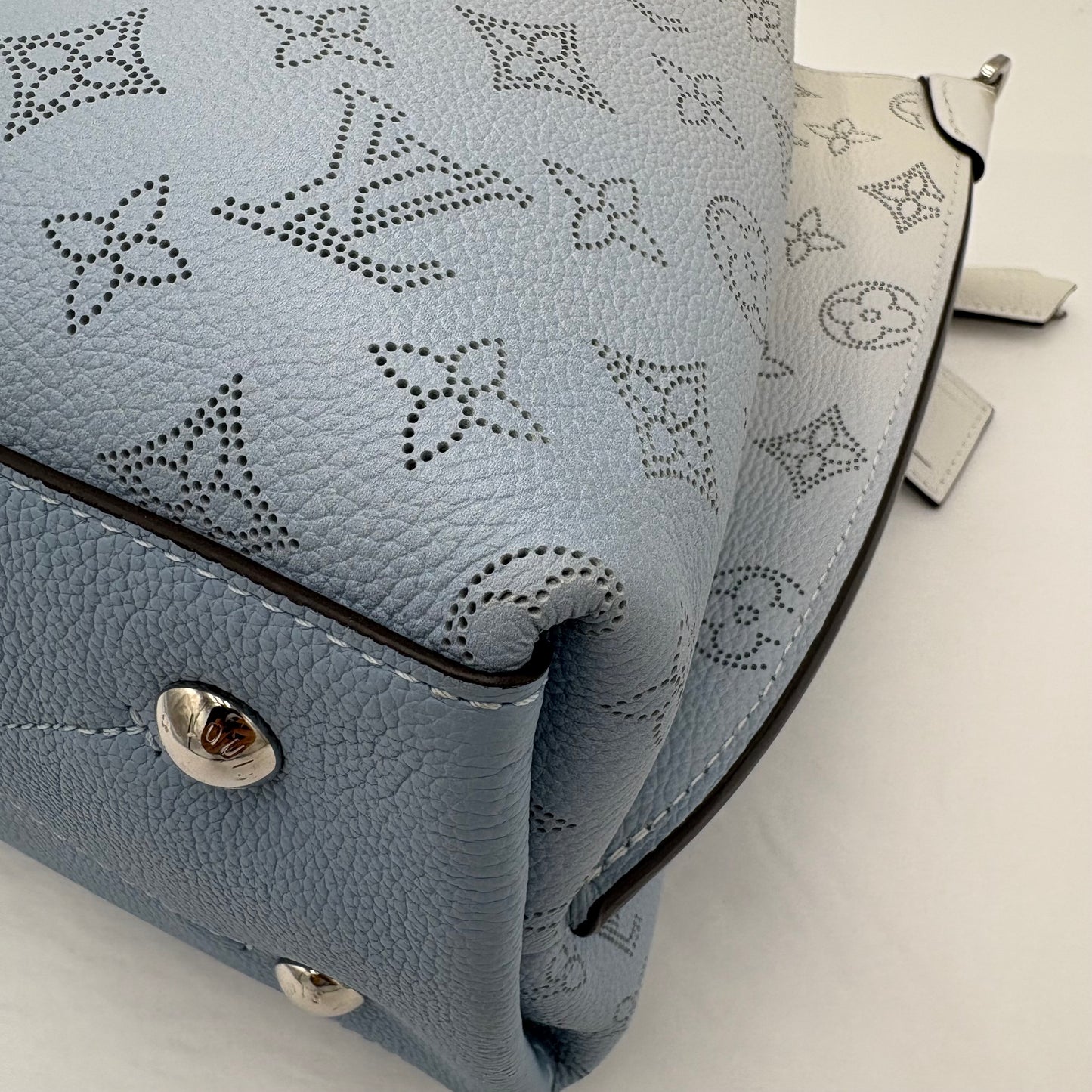 Louis Vuitton Mahina Muria Hombre Bucket