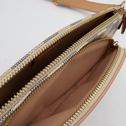 Chipped Louis Vuitton Keepit Belt Bag