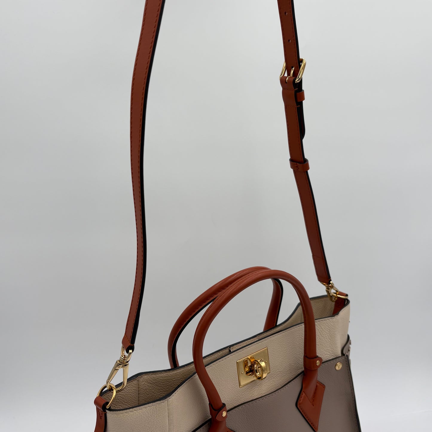 Chipped On My Side MM Tote