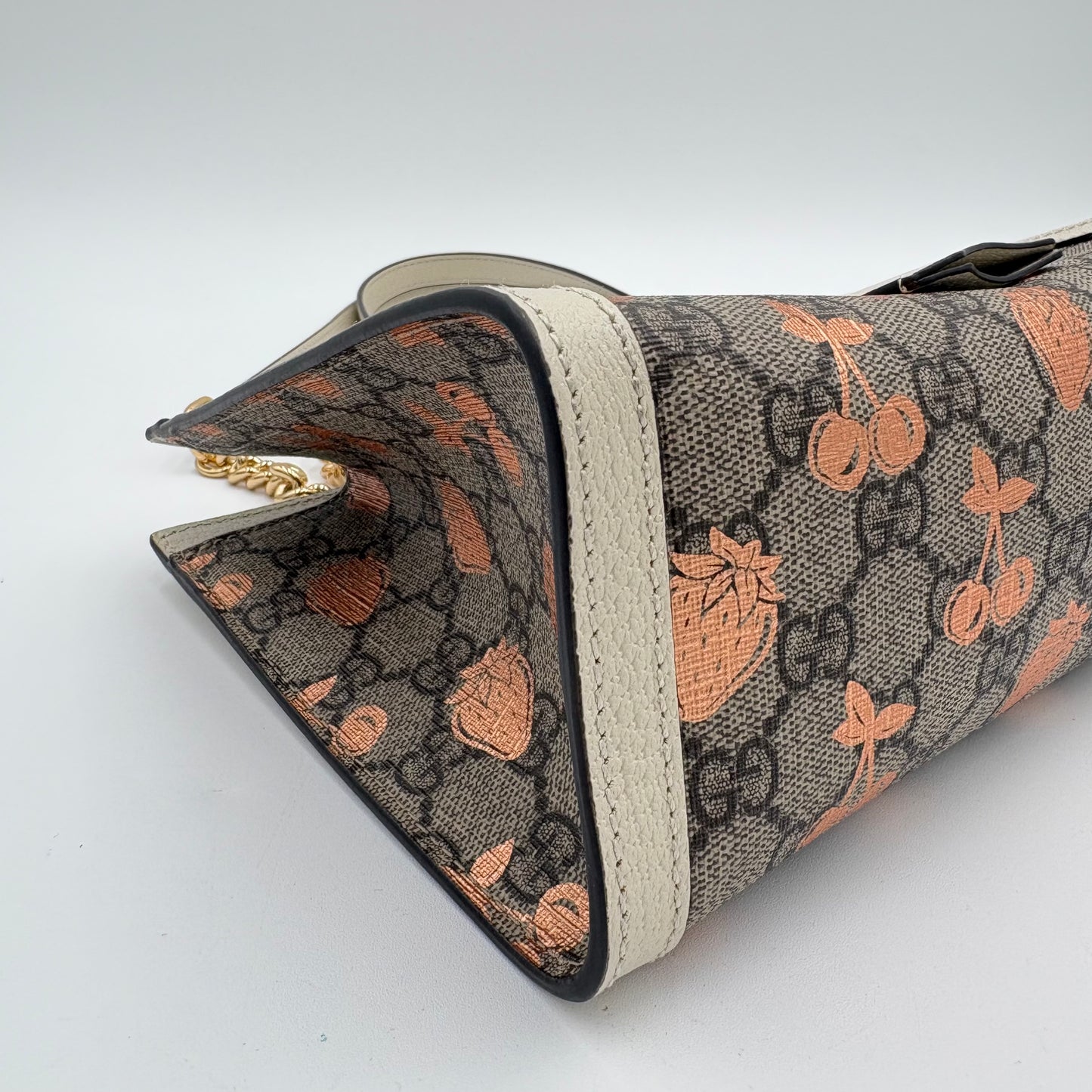 Gucci GG Berry Padlock Small Shoulder Bag