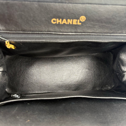 1996-1997 Chanel Lambskin Kisslock Tote