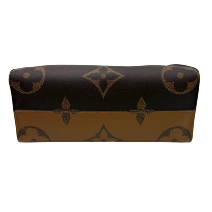Chipped Louis Vuitton OnTheGo Reverse Monogram