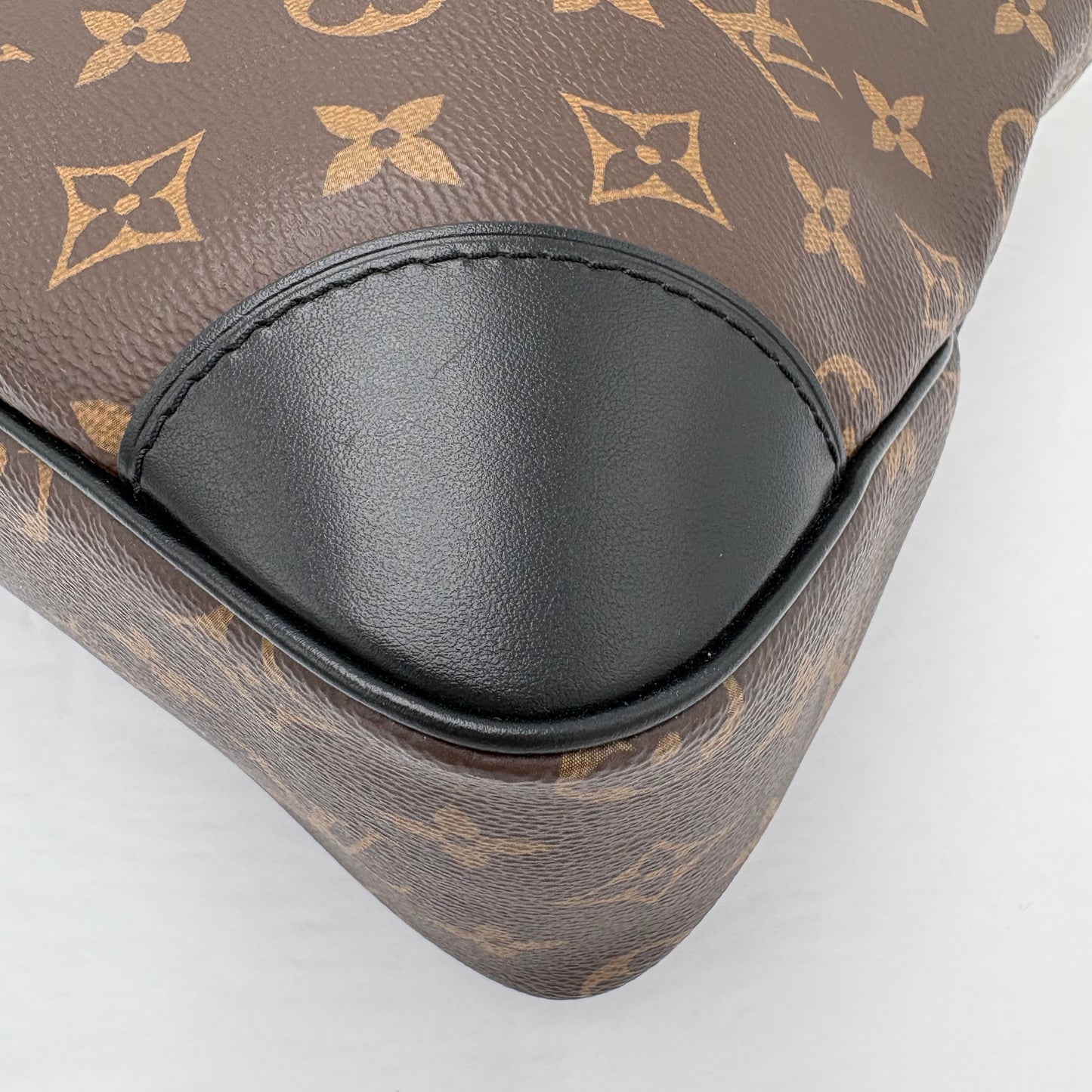 Louis Vuitton Odeon NM MM Monogram