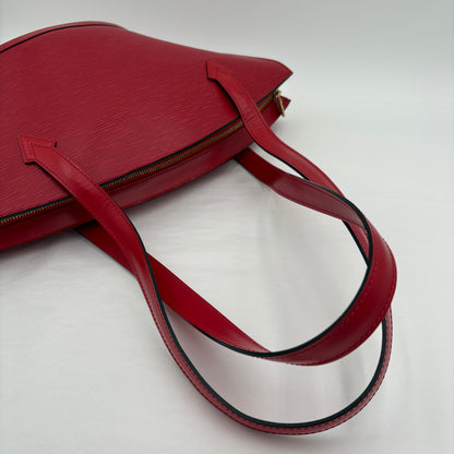 2001 Louis Vuitton Epi Saint Jacques