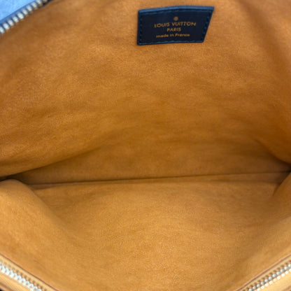 Chipped Louis Vuitton Coussin MM
